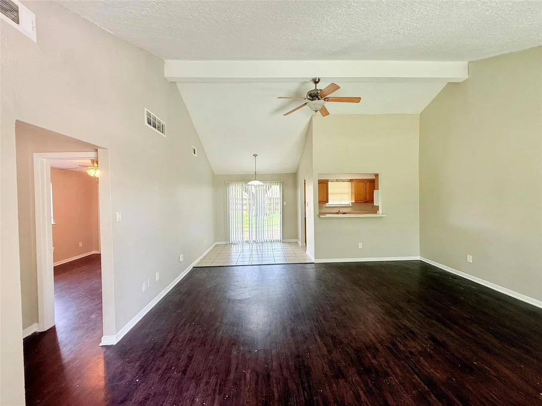 Photo of 2807 N Brompton Drive