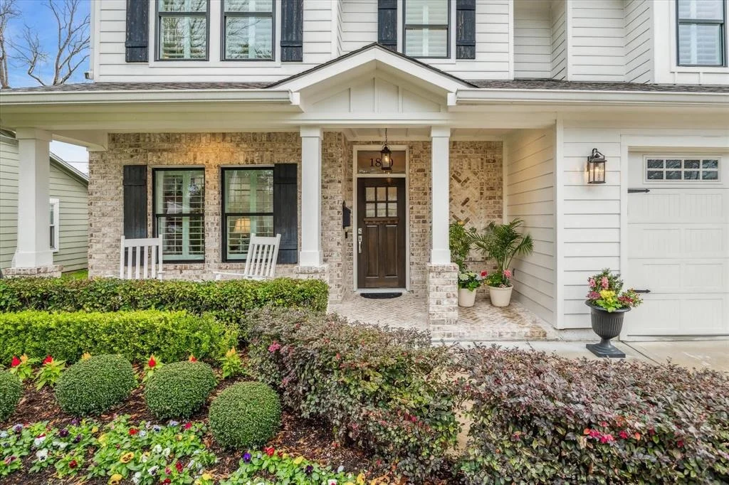 Photo of 1810 Chantilly Lane