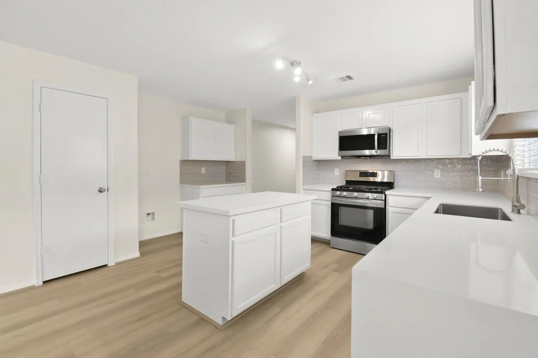 Photo of 7919 Buffalo View Lane