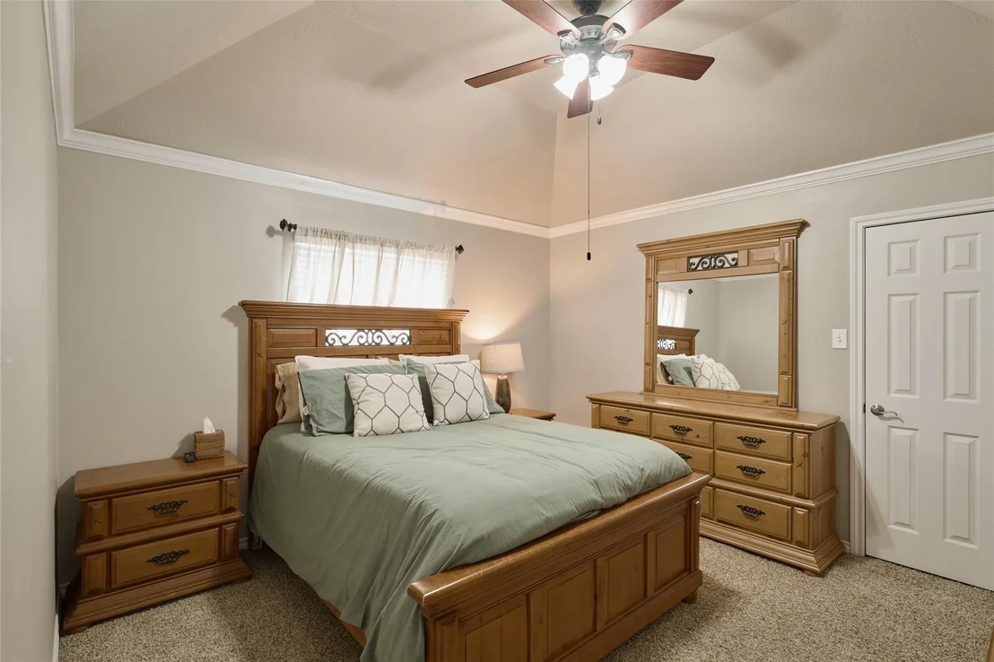 Photo of 25207 Pineglen Terrace Drive