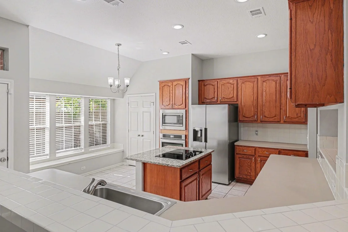 Photo of 215 Bristol Bend Circle
