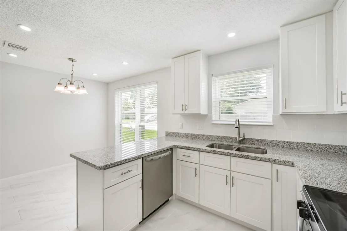 Photo of 17502 Huntersglen Circle