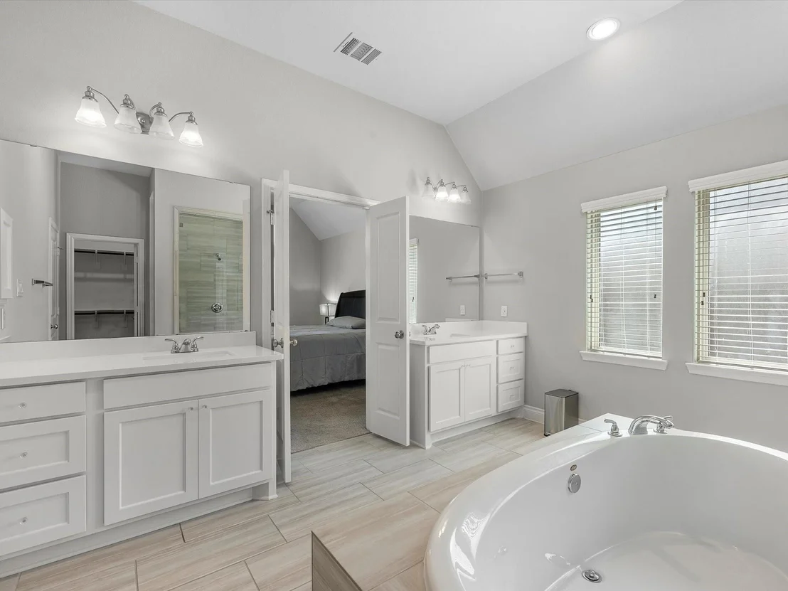 Photo of 10135 Napier Drive