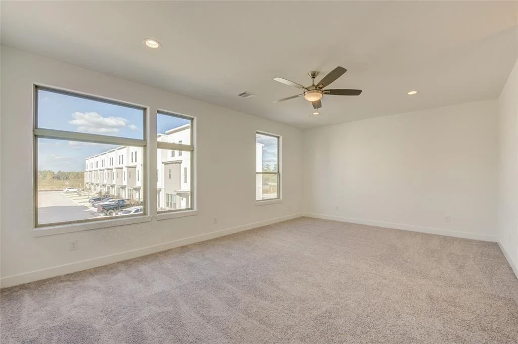 Photo of 466 S Centro Circle