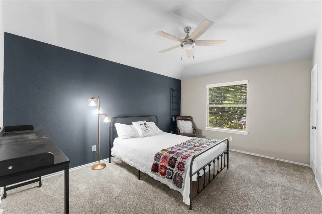 Photo of 602 Oak Ridge Grove Circle