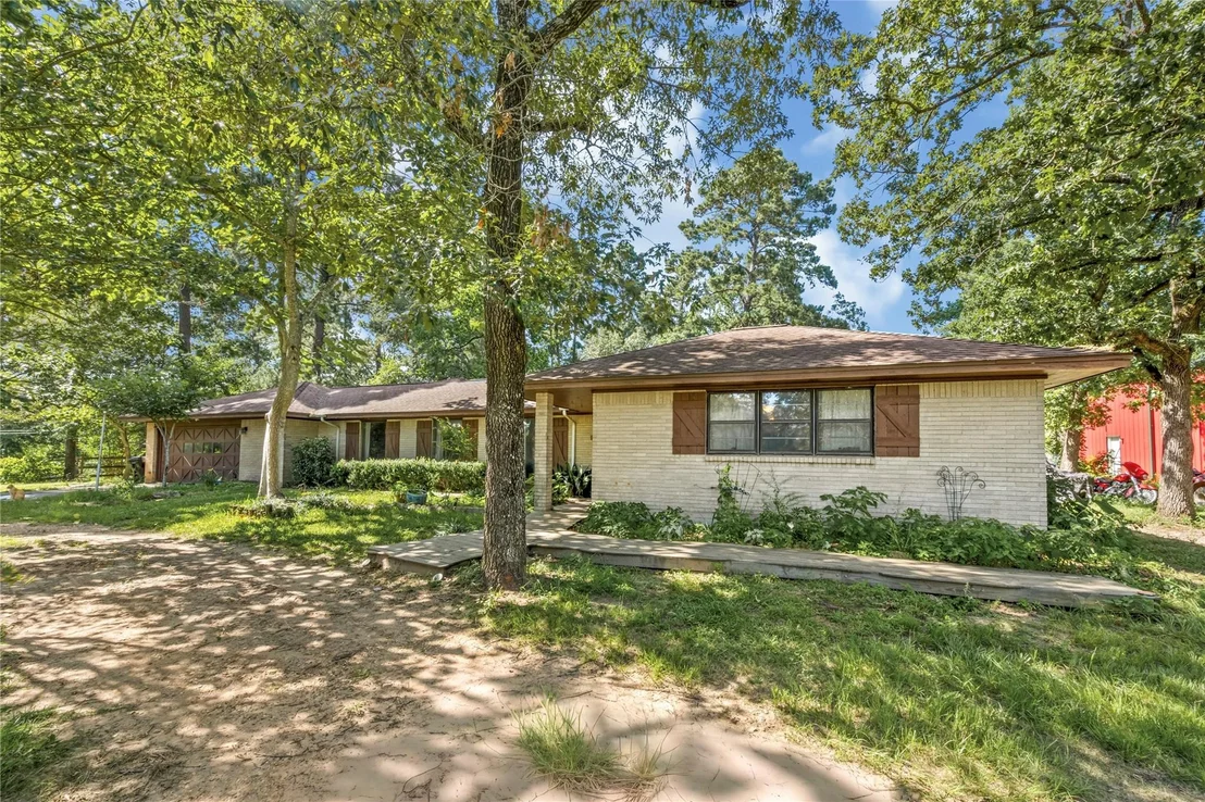 Photo of 2342 Apache Drive