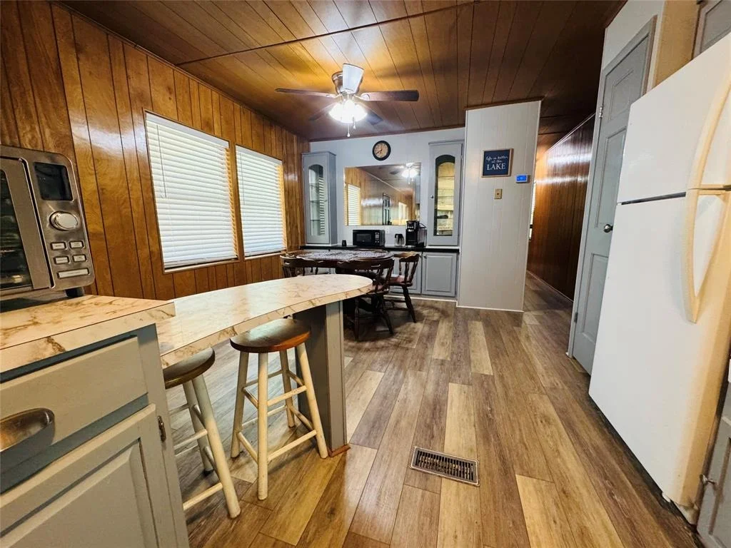 Photo of 193 Apache Drive