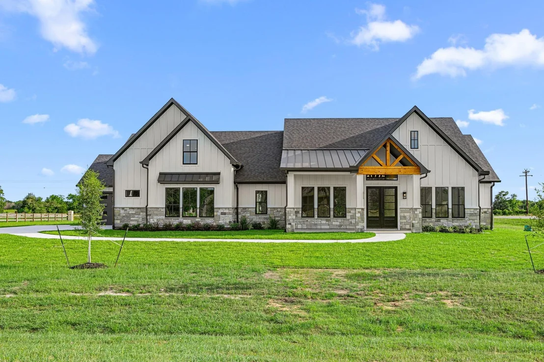 Photo of 469 Ruby Drive