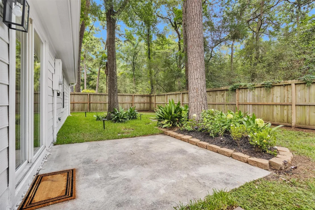 Photo of 147 E Pathfinders Circle