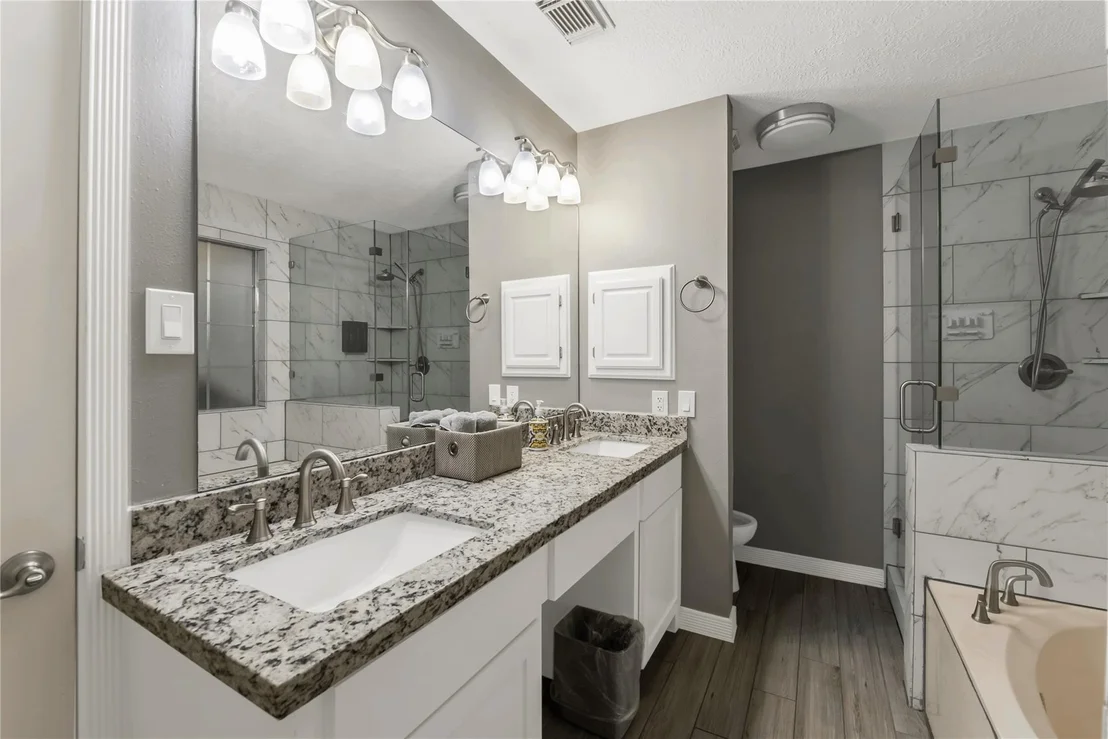 Photo of 13751 Sablesprings Lane