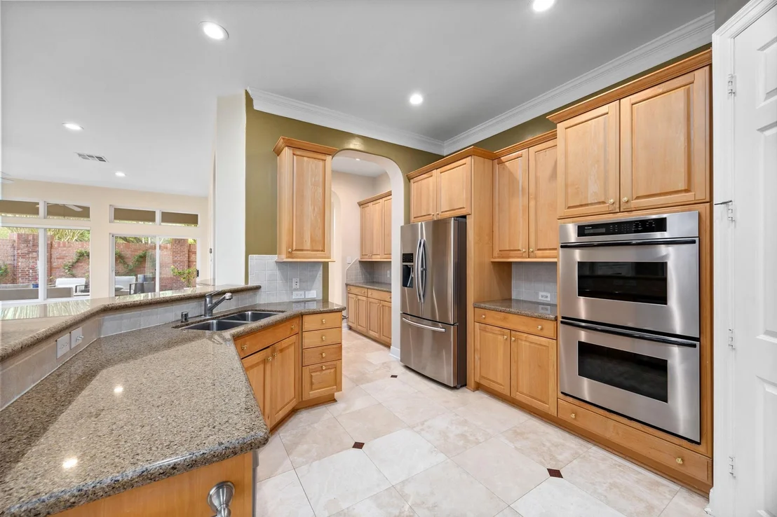 Photo of 2814 Tudor Manor