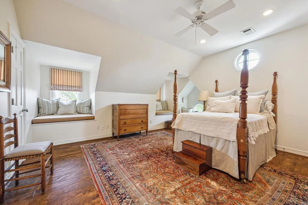 Photo of 3428 Wickersham Lane