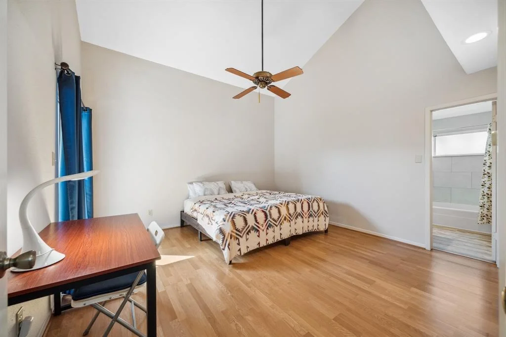 Photo of 11038 Holworth Drive