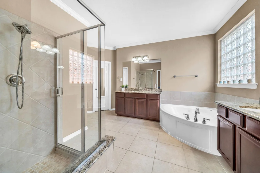 Photo of 17414 Elverson Oaks Drive