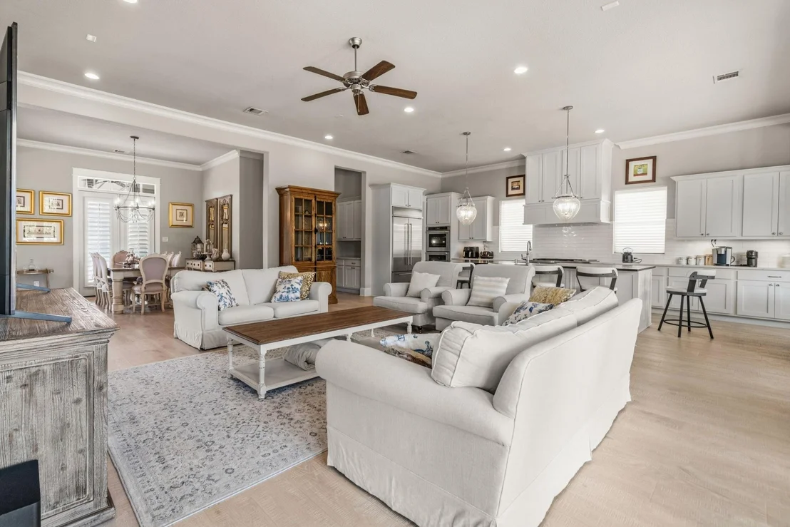 Photo of 2303 Bottlebrush Lane