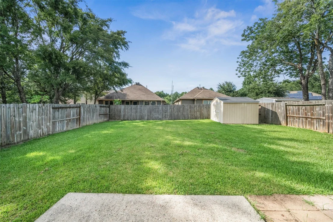 Photo of 1815 Northampton Drive