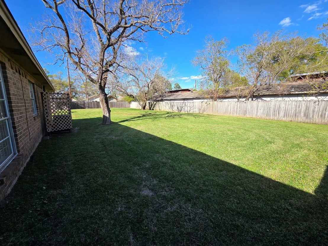 Photo of 8922 Carousel Lane