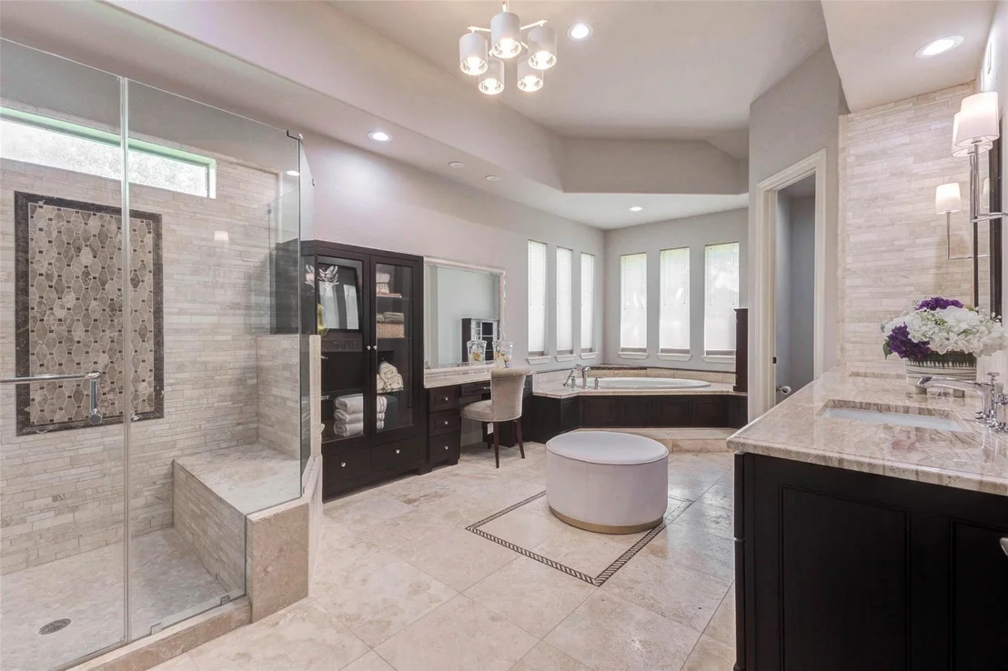 Photo of 1110 Lake Grayson Drive