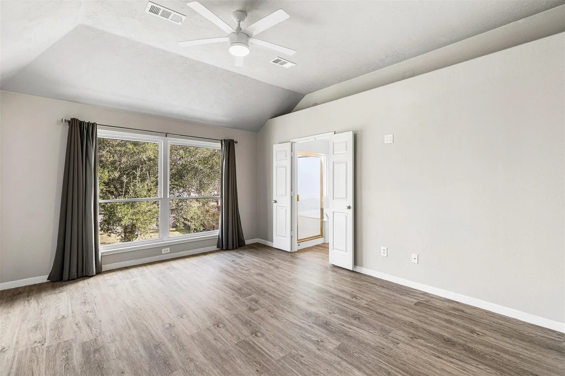 Photo of 6703 Walnut Square
