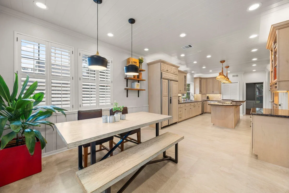Photo of 4447 Balboa Drive