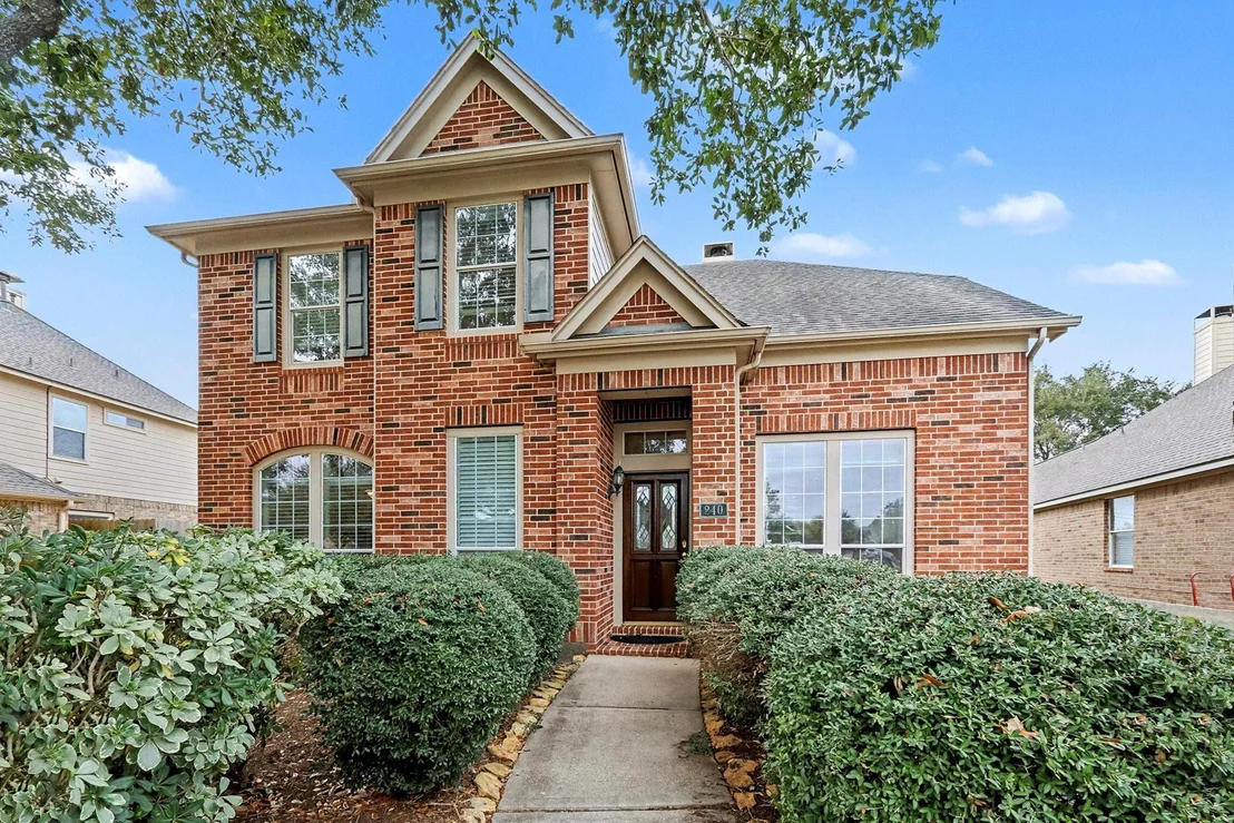Photo of 240 Kettering Lane