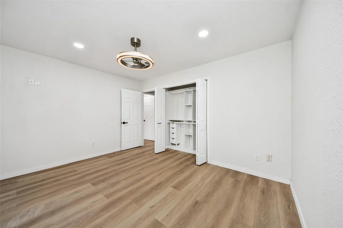 Photo of 15719 Baytree