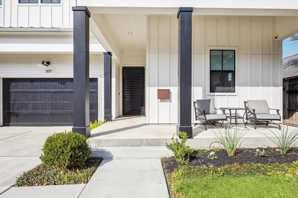 Photo of 307 Aurora Street