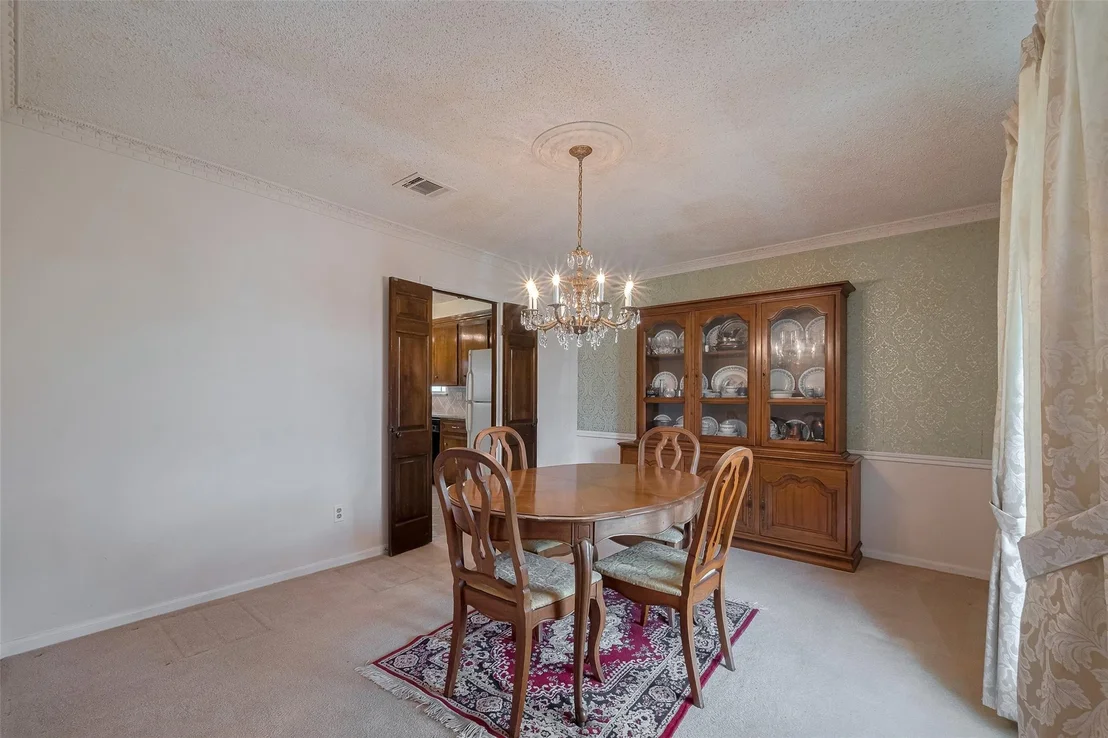 Photo of 1015 Devonport Lane