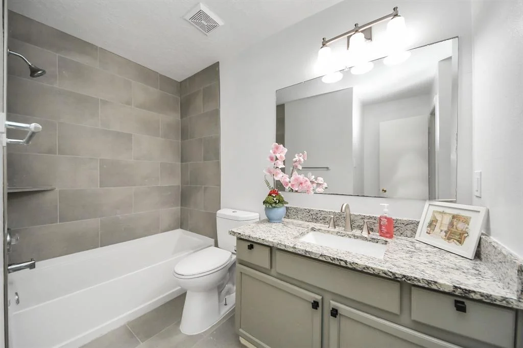 Photo of 9223 Eaglewood Glen Trail