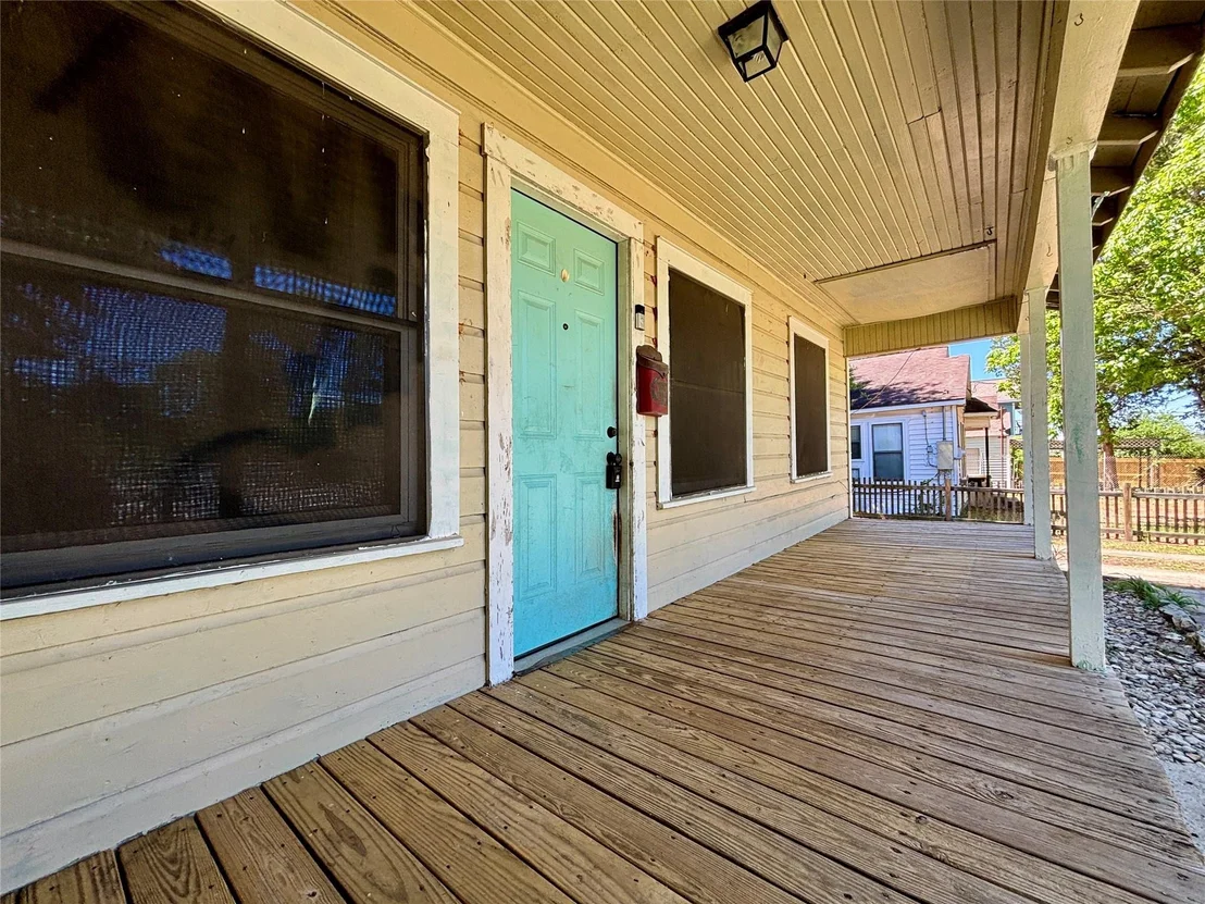 Photo of 1017 W Austin Street
