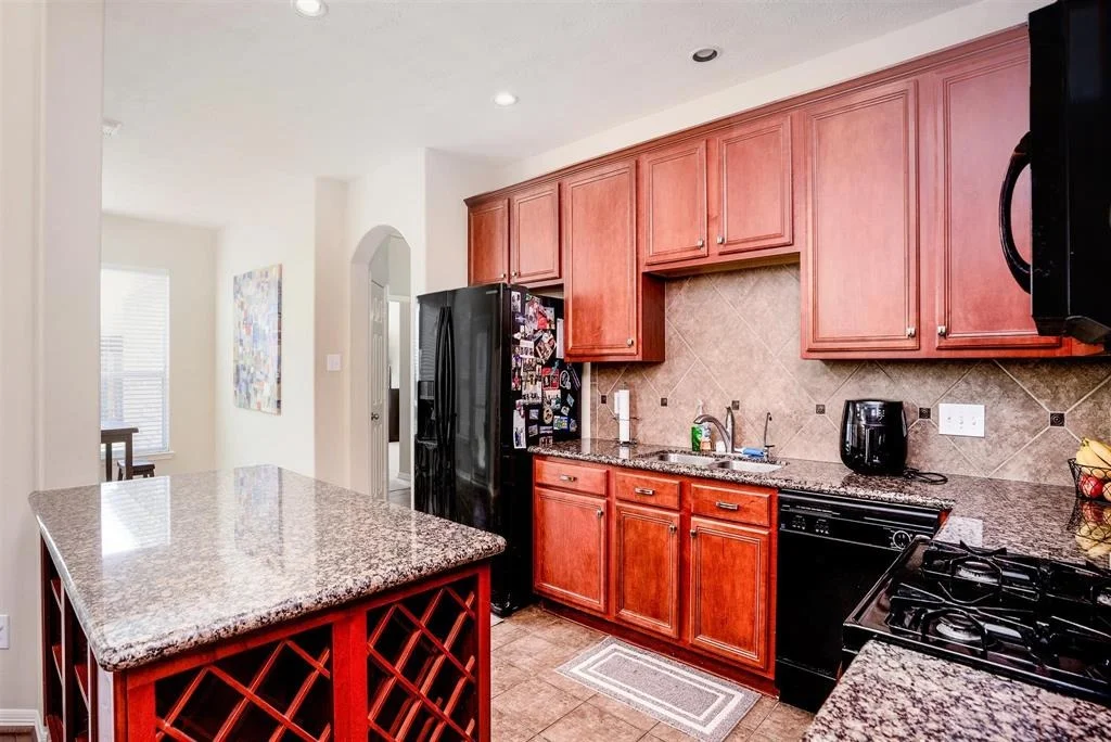 Photo of 25242 Hamden Valley Drive