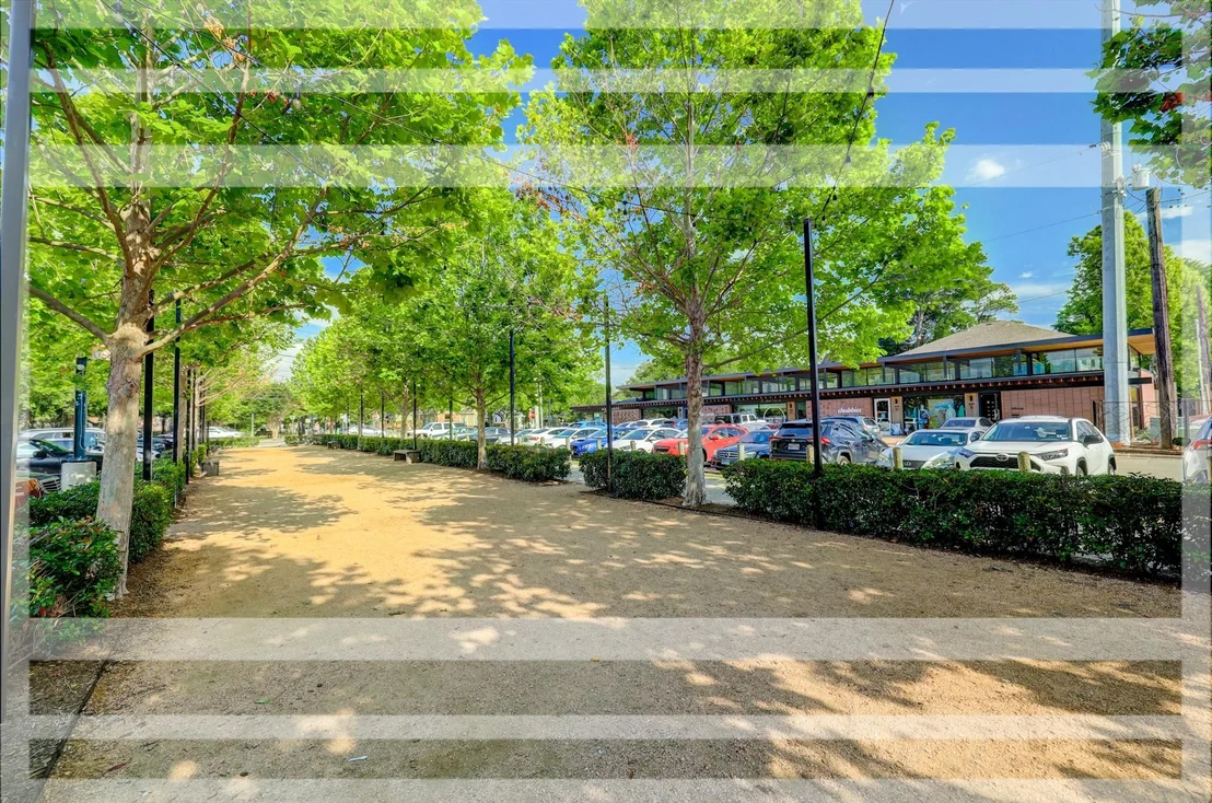 Photo of 1240 Heights Boulevard