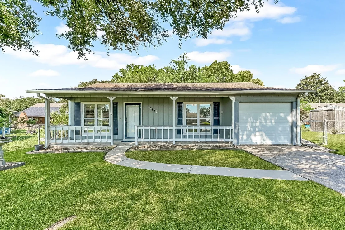 Photo of 15236 Starboard Drive