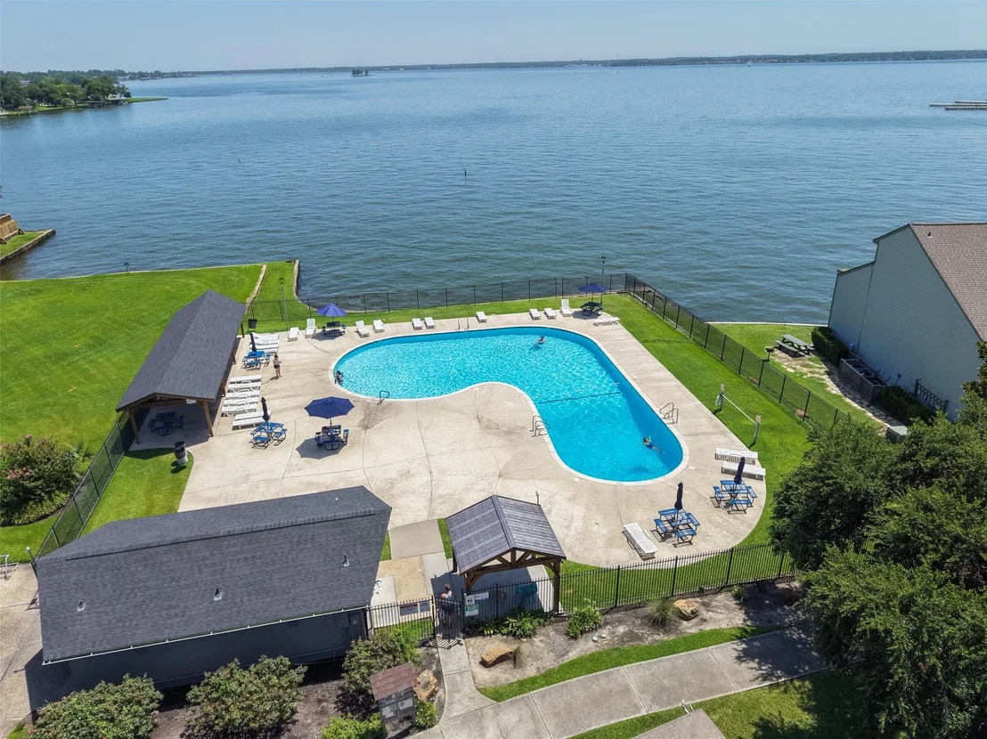 Photo of 6987 Pleasure Lake Drive