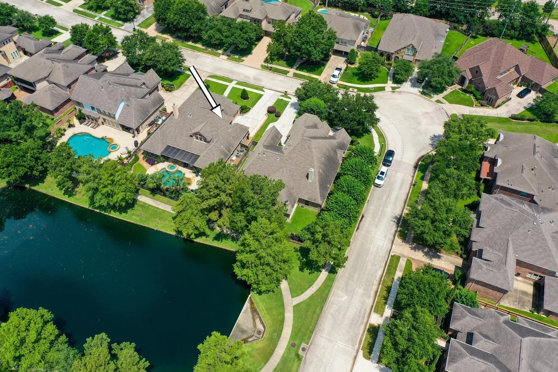 Photo of 2407 Hendricks Lakes Drive