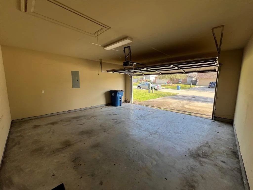 Photo of 18449 Sunrise Maple Drive