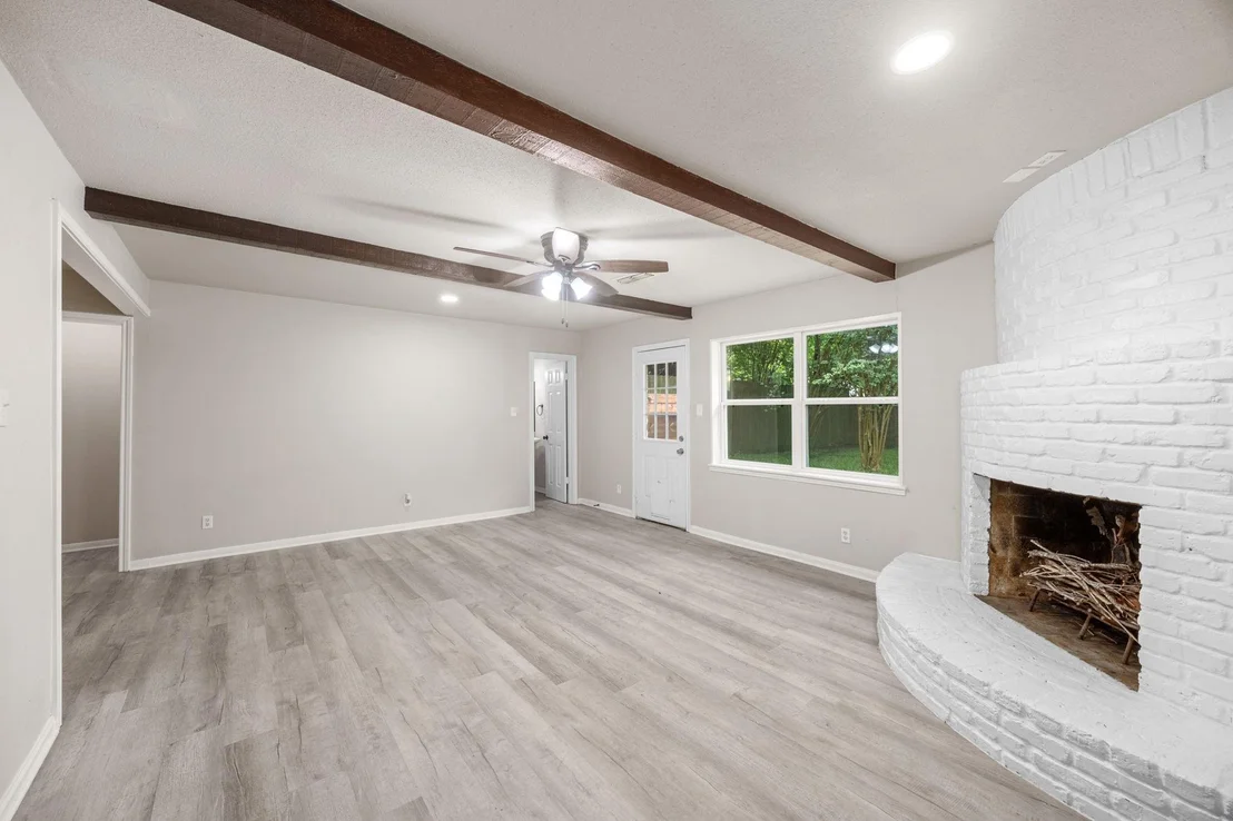 Photo of 10647 Hazelhurst Drive