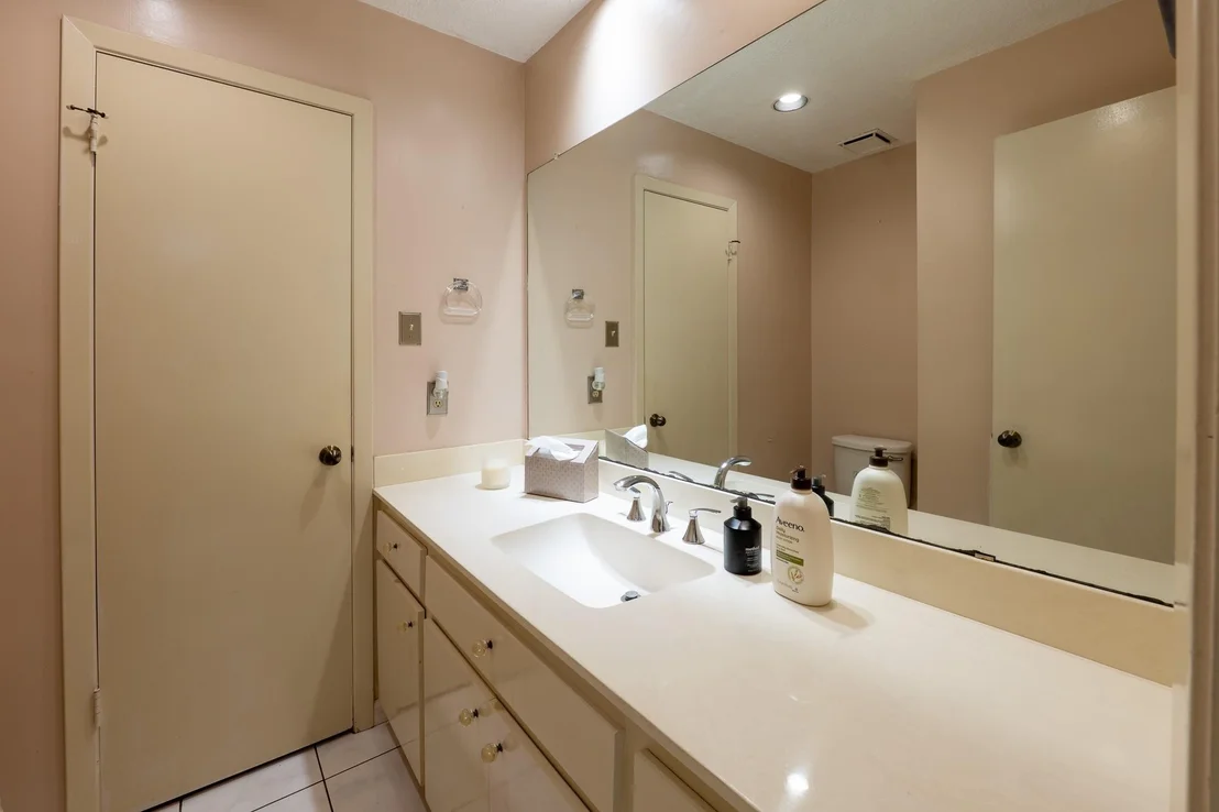 Photo of 7926 Quail Meadow Drive