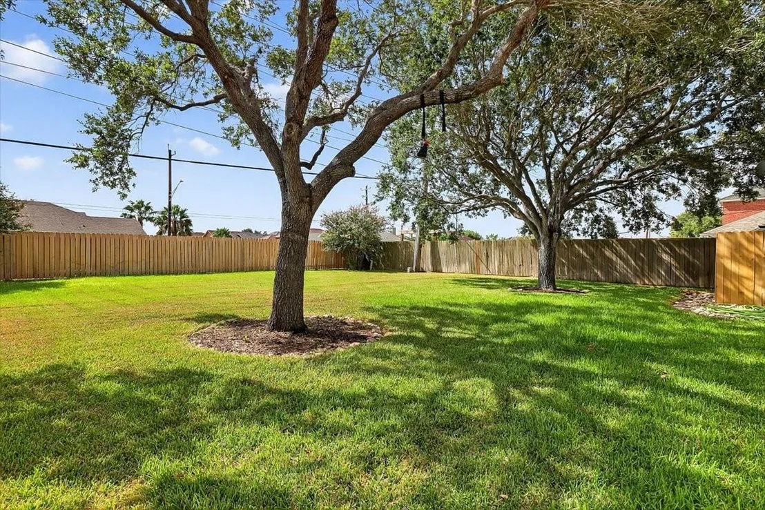 Photo of 8114 Etienne Drive
