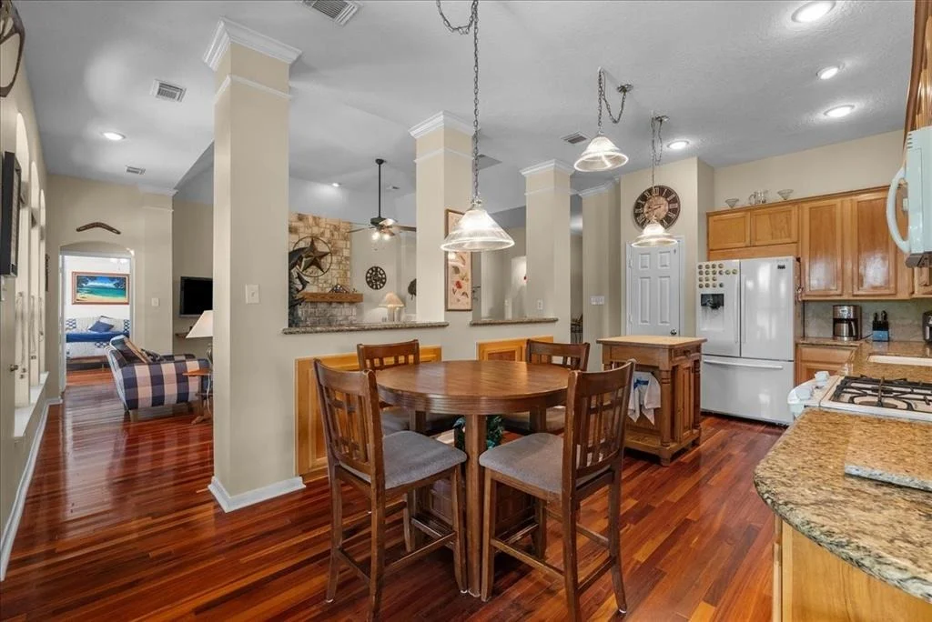 Photo of 4715 Curry Road