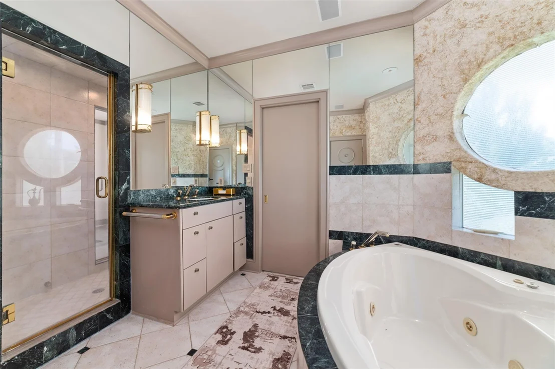 Photo of 2814 Cedar Woods Place