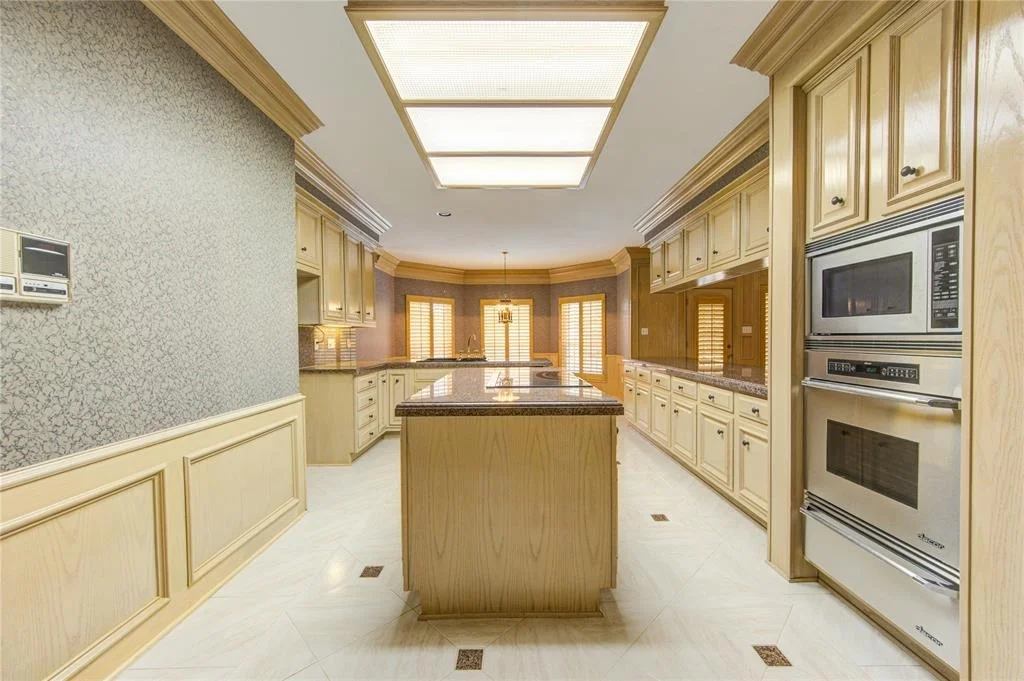 Photo of 20002 Ambervine Circle