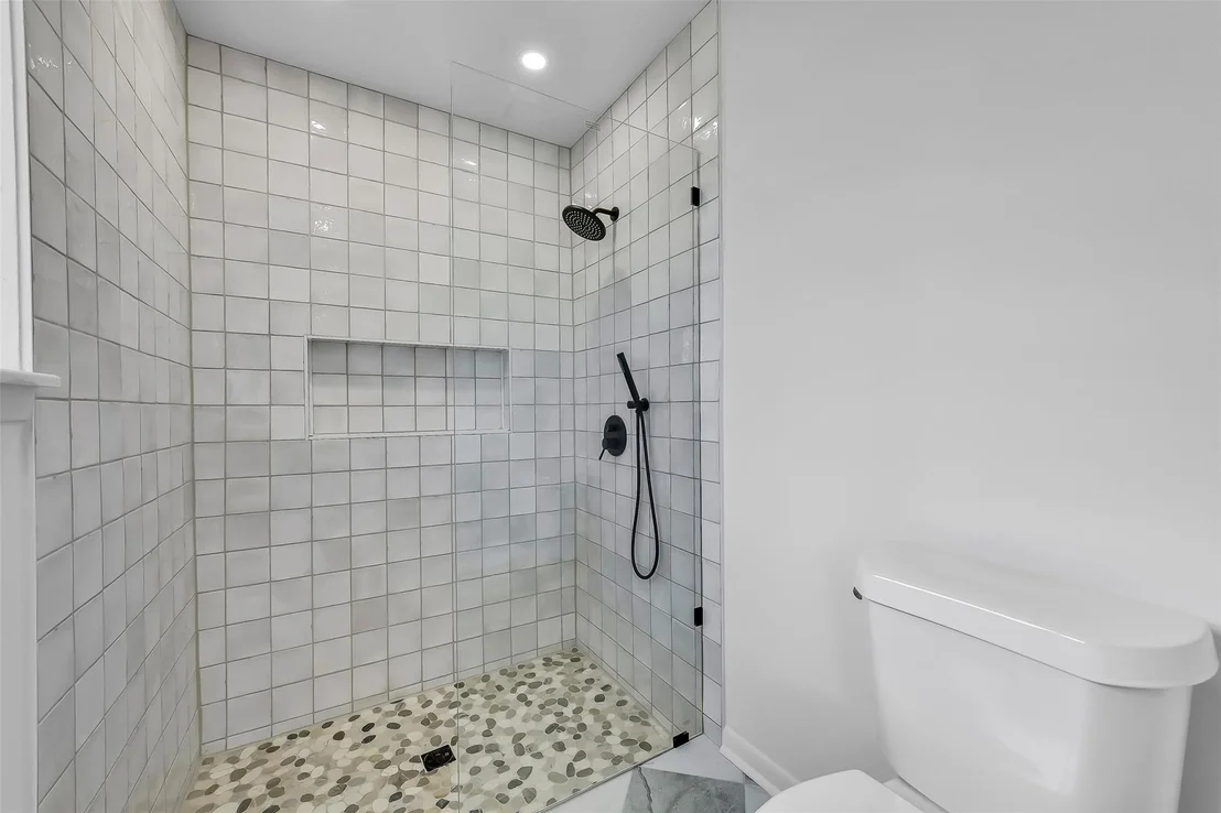 Photo of 1617 Wavecrest Lane