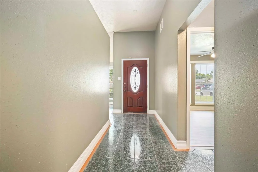 Photo of 807 Northaire Drive