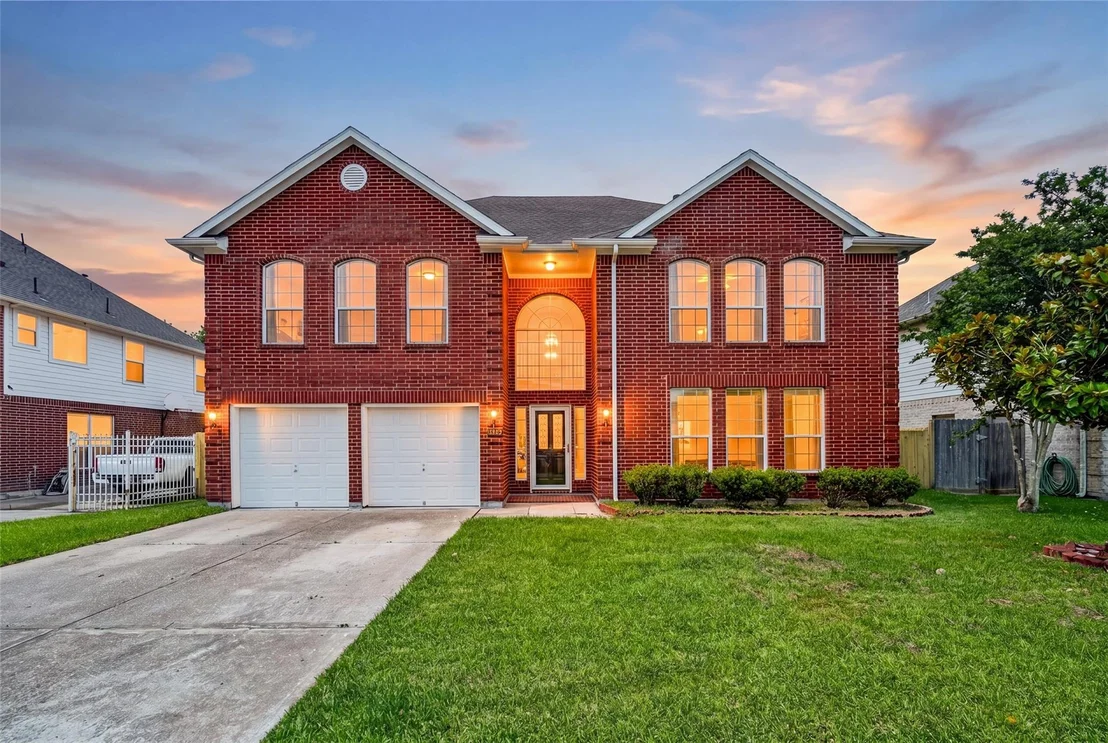 Photo of 13910 Sunset View Drive