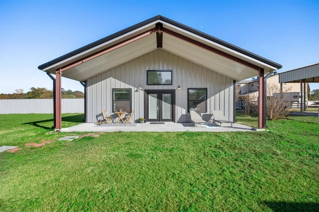 Photo of 33180 Wright Road