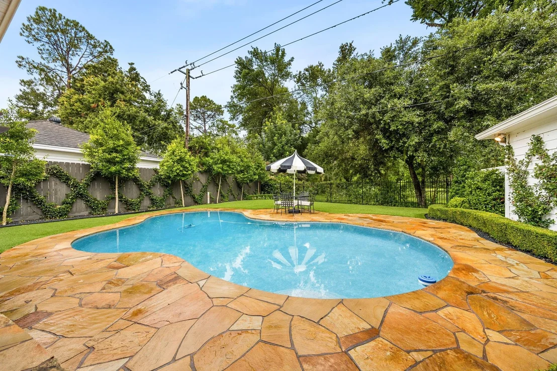 Photo of 14907 Bramblewood Drive