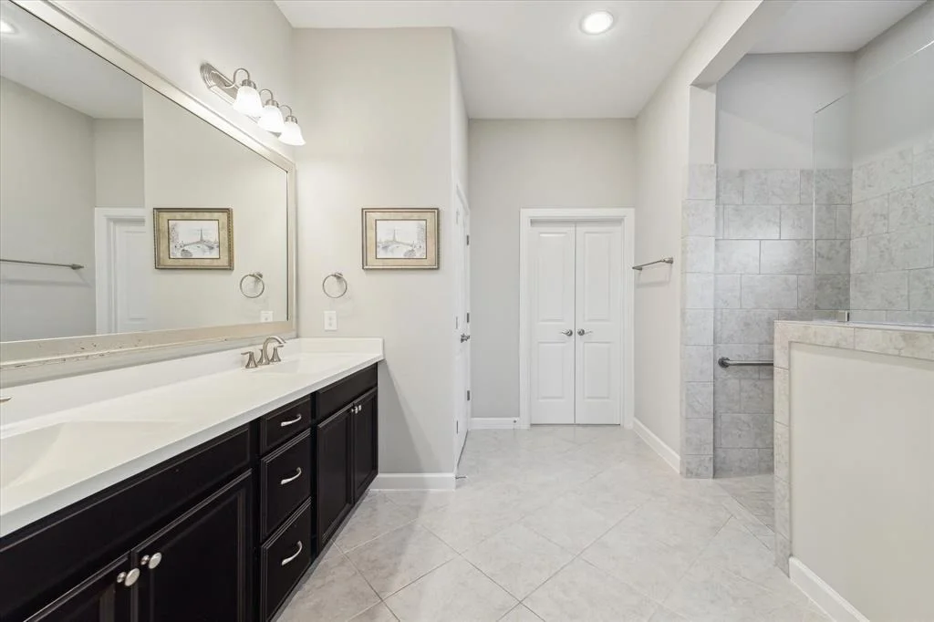 Photo of 142 Saddle Drive