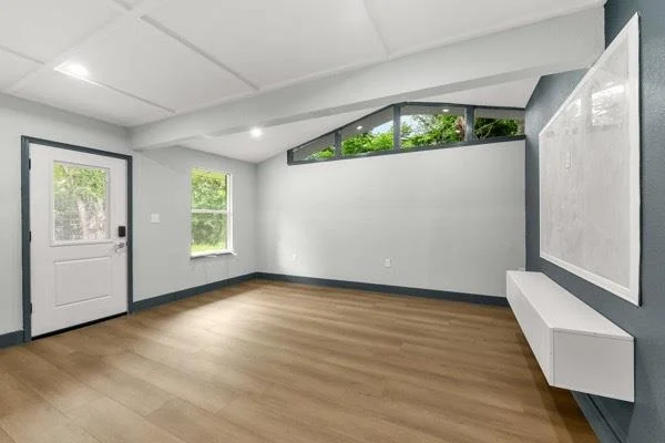 Photo of 6058 Lyndhurst Drive