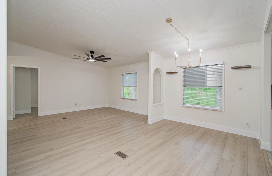 Photo of 4537 Grand Oaks Drive